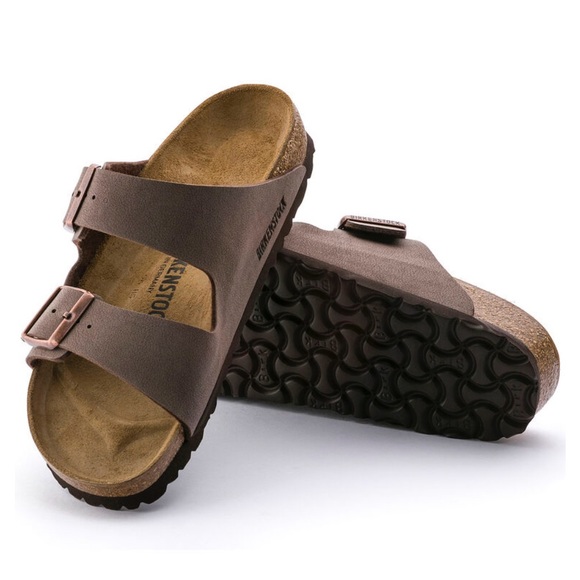 Birkenstock Shoes - Women's Arizona Footbed Sandal Birkenstock Brown
Size 9-9.5